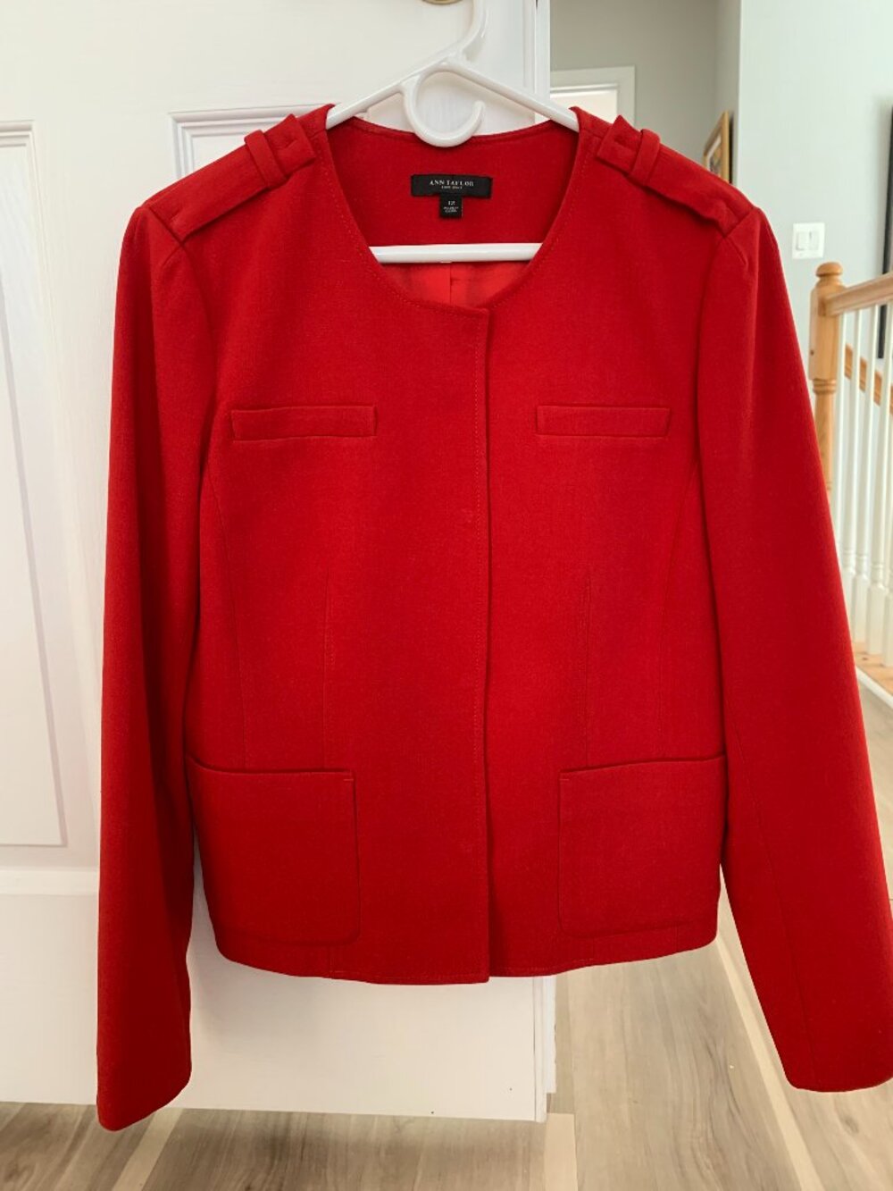 An Elegant ANN TAYLOR Bright Red Jacket, Size 12 (With Pockets!)